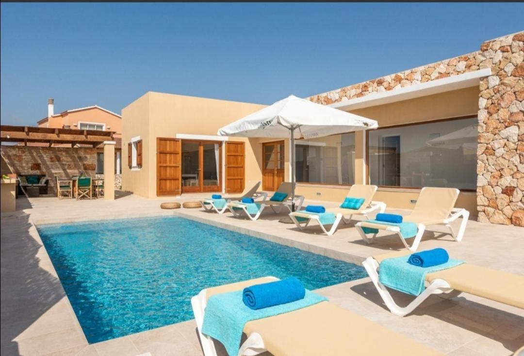 Villas Sa Ferradura Кала-эн-Бланес Экстерьер фото